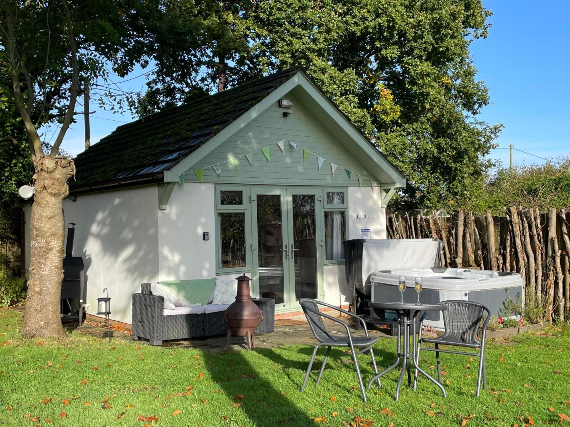 Pheasant Lodge Wimborne Minster Exterior photo
